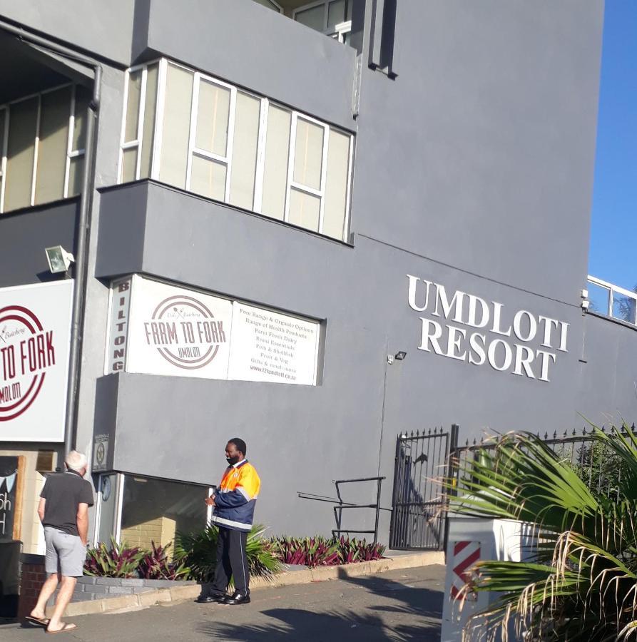 Umdloti Holiday Resort Apartment 514 - Amazing Breaker & Ocean Views Exterior photo